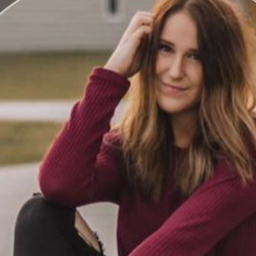 Claire Knaudt
