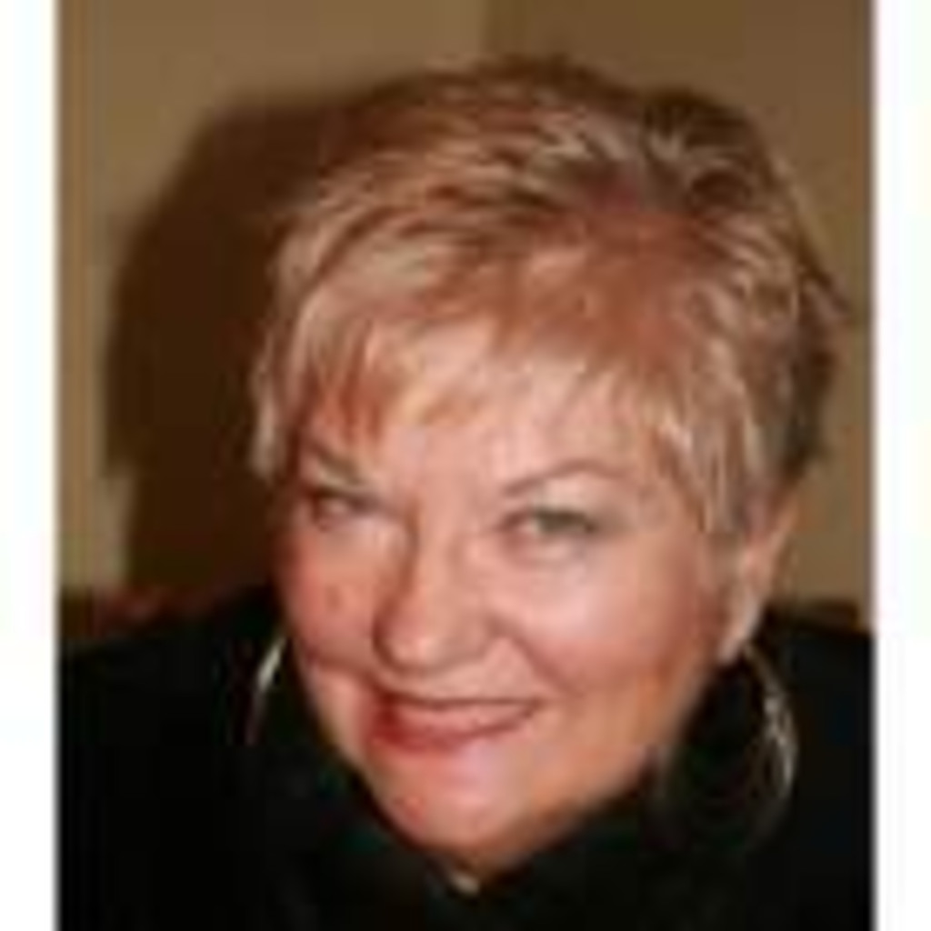 gloria-penny-mcmullen-business-associate-team-leader-fortune