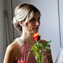 Sarah Straub