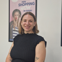 Laura Schmidt