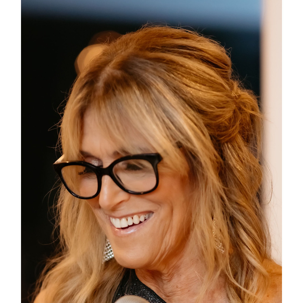 Michelle Griffenberg Senior Financial Analyst ECO3 XING