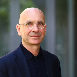Dr. Thomas Fischbacher