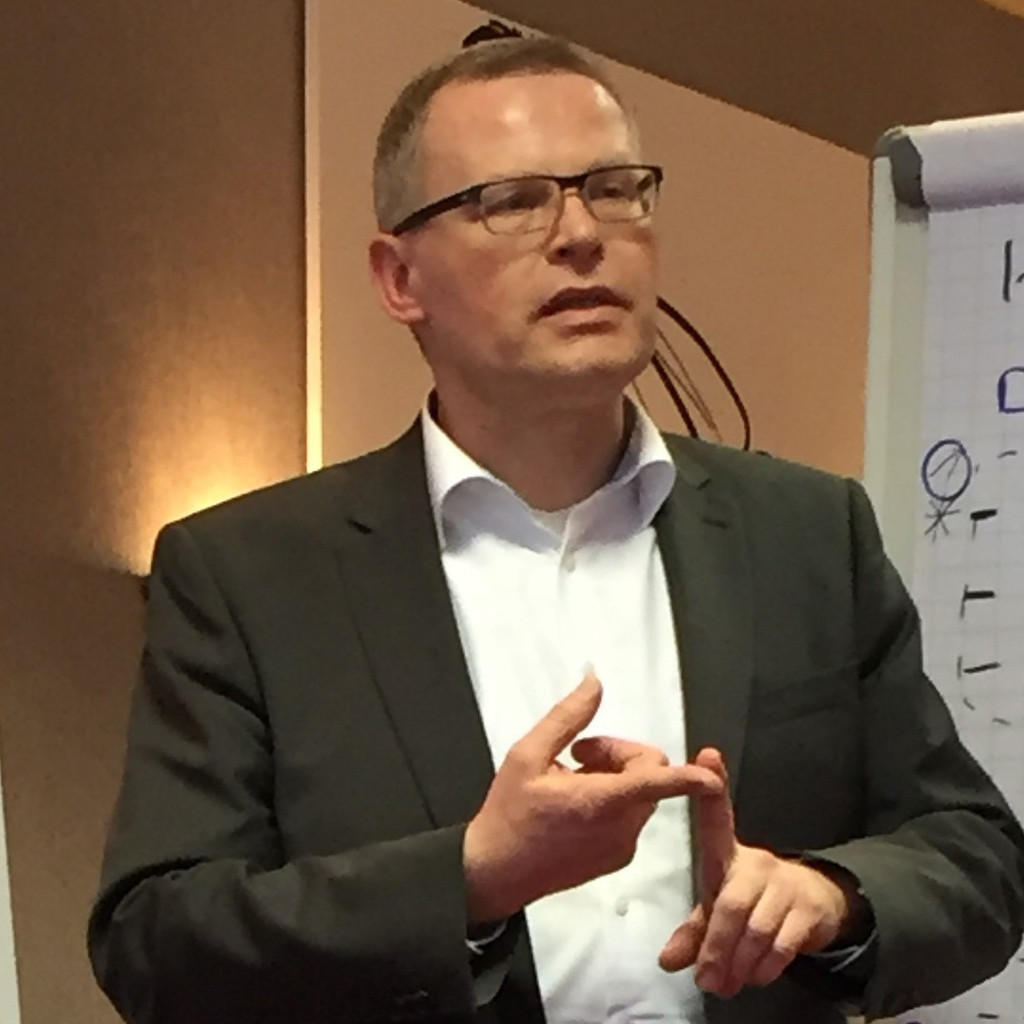 Holger Disse Produkt Marketing/Market Manager EMEA Apex Tool