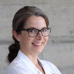 Dr. Corina Teister