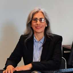 Prof. Nadia Olivares