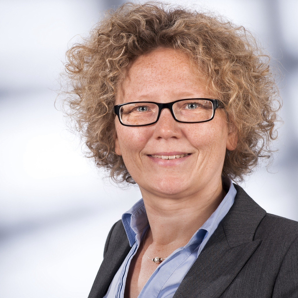 Dr. Tanja Haas Abteilungsleiterin Entwicklung Nanoindentation