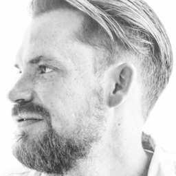 Tobias Schwabe