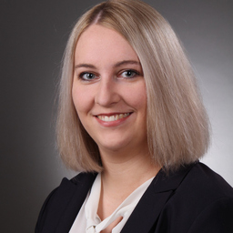 Dr. Rebecca Tröster