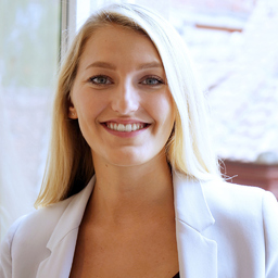 Julia Büchner