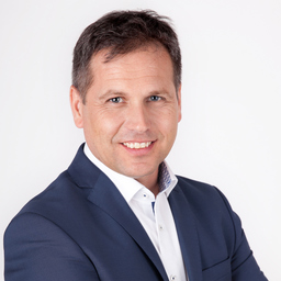 Simon Senekovic