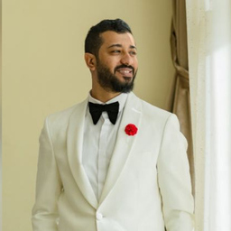 mustapha khalifa