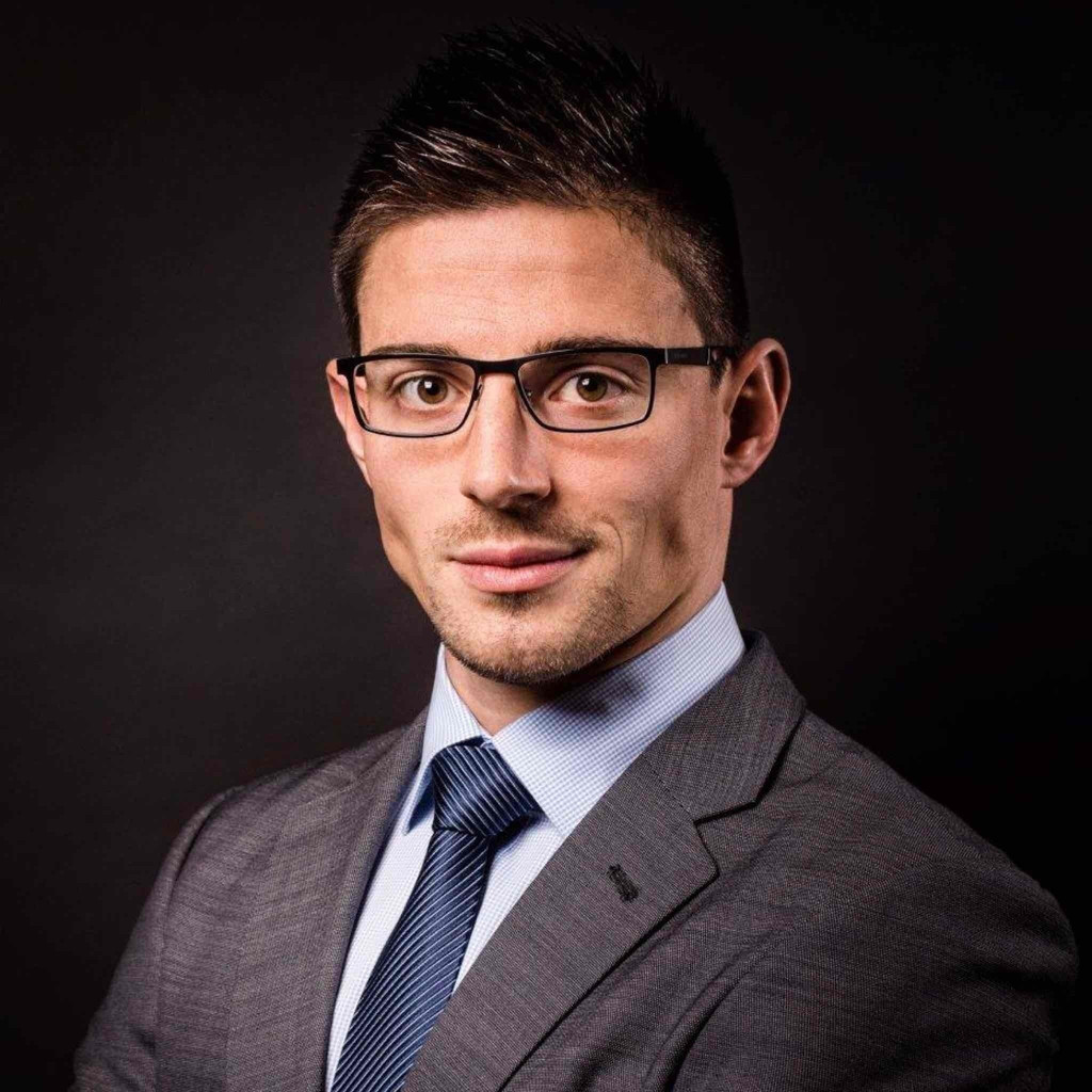 Alexander Götz Strategische Aggregate Planung Daimler AG XING