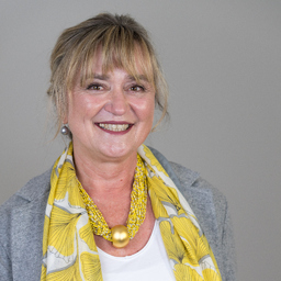 Elke Wilhelm