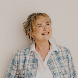 Elke Wilhelm