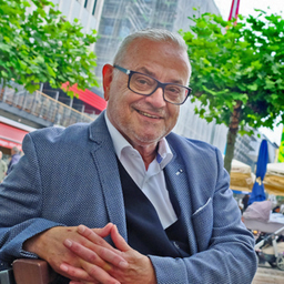 Wolfgang Rill