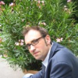 Stefan Helms