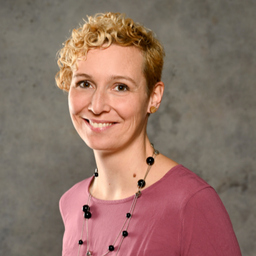 Dr. Elisabeth Jäcklein-Kreis