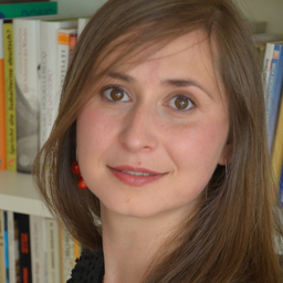 Mag. Irina Veliz Delgado
