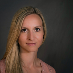 Dr. Kristin Held