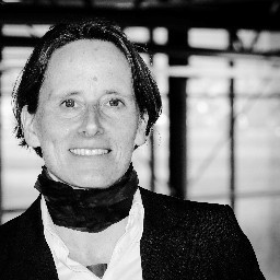 Anja Knura