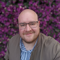 Simon Stolz