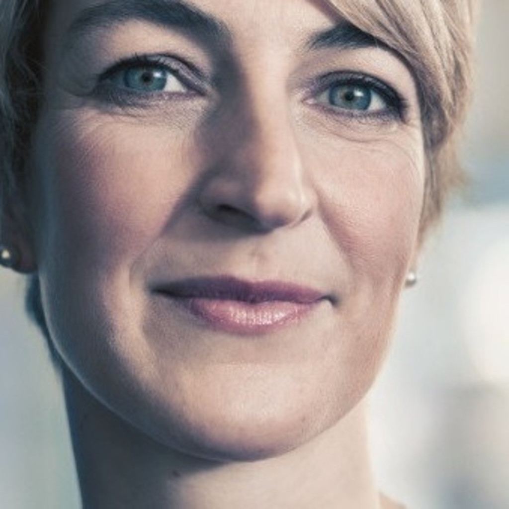 sabine-ertl-senior-director-global-marketing-osram-opto