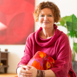 Iris Rosalie Nauert