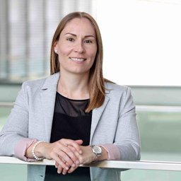 Dr. Karoline Bader-Pfeffer