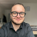 Dariush Komeili