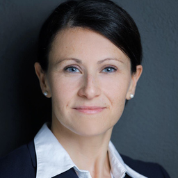 Dr. Rimma Hennies