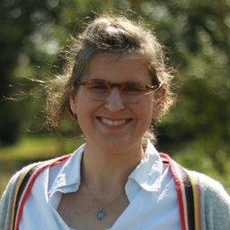 Christine Tennie