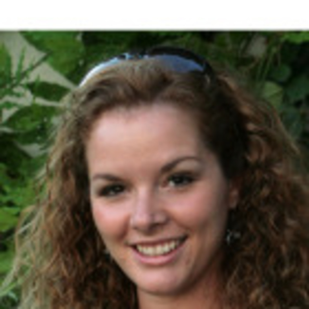 Agnes Stephenson Gründerin / Leitung Institut für