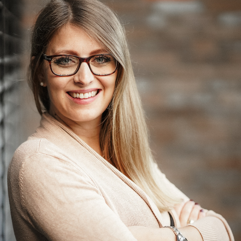 Stella Ricarda Stolzenhoff - Bankkauffrau - Dortmunder Volksbank eG | XING