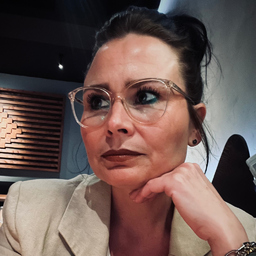 Kira- Maria Hallwaß