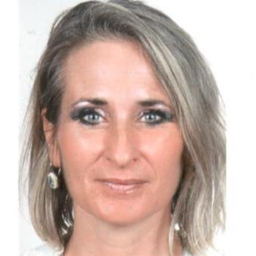 Réka Dr. Raskóné Gyuris