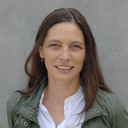 Karina v. Magnus