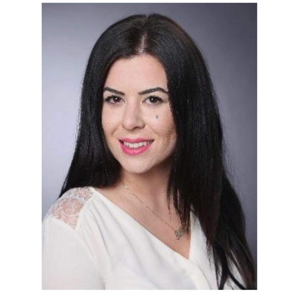 Fiorella Olivieri Hauswirtschaftsleiterin Peter Schneider