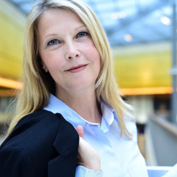 Anke Schmitt