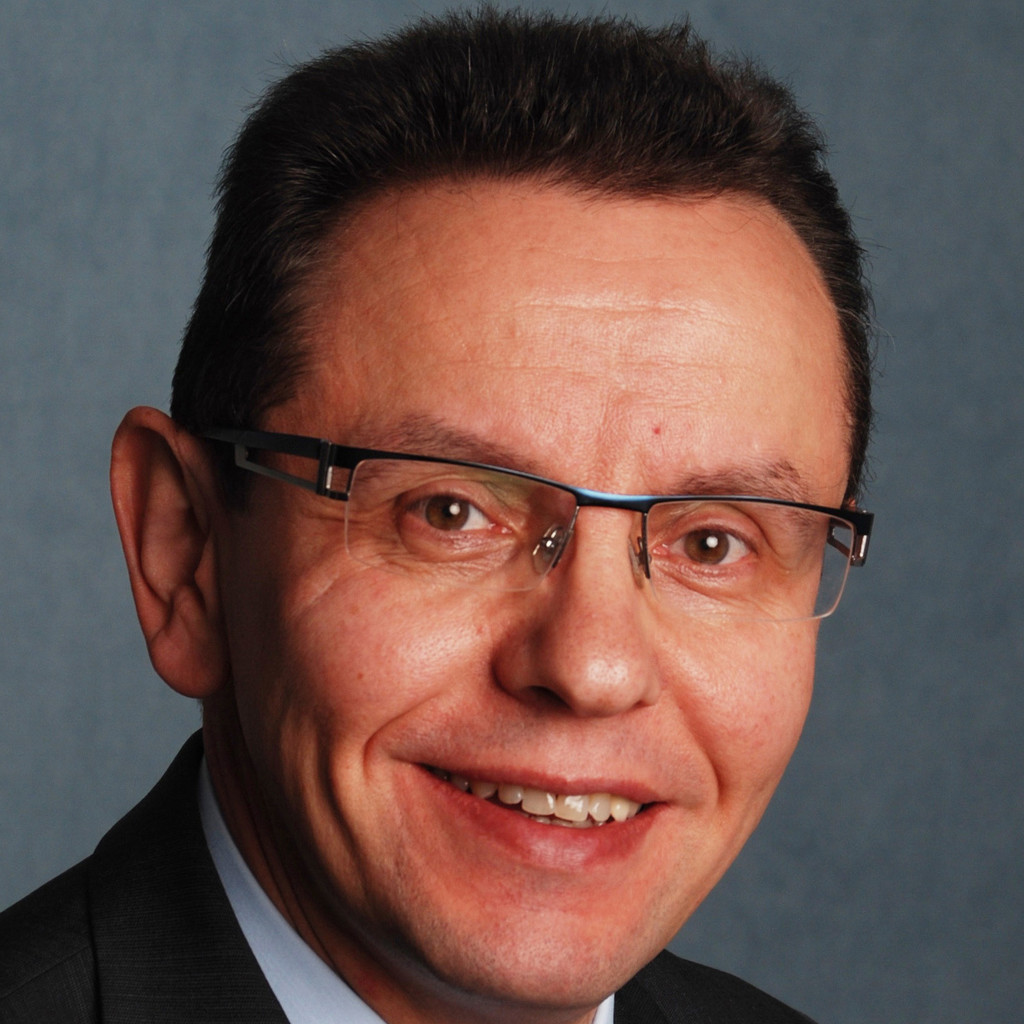 Dipl.Ing. Dieter Greiner Geschäftsführer Greiner C&E XING