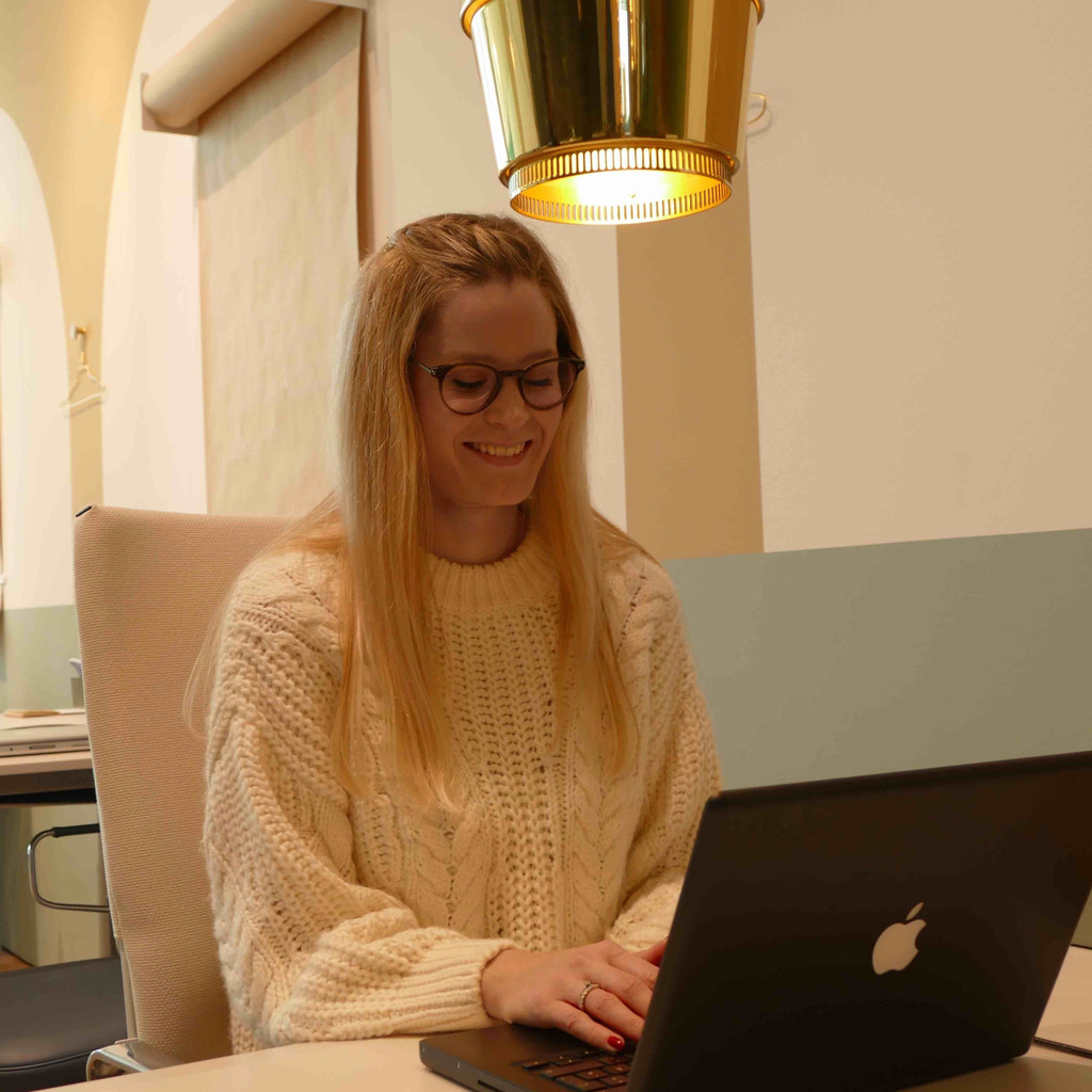 Sarah Schäf Einkäuferin Interieur Daimler AG / MercedesBenz AG