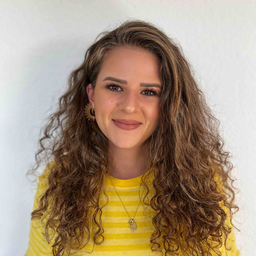 Larissa Hölzl