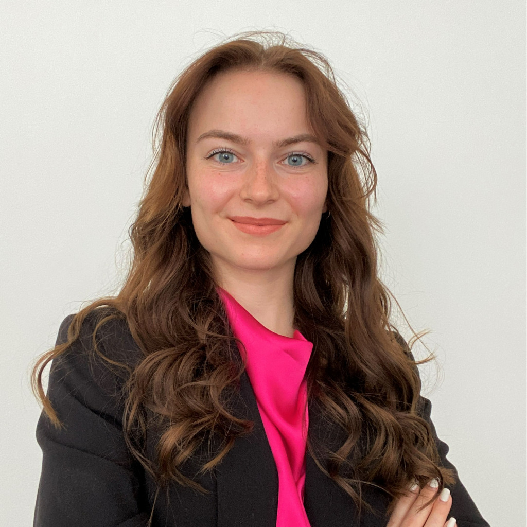 Erika Semke - Active Sourcing Specialist - Hays | XING