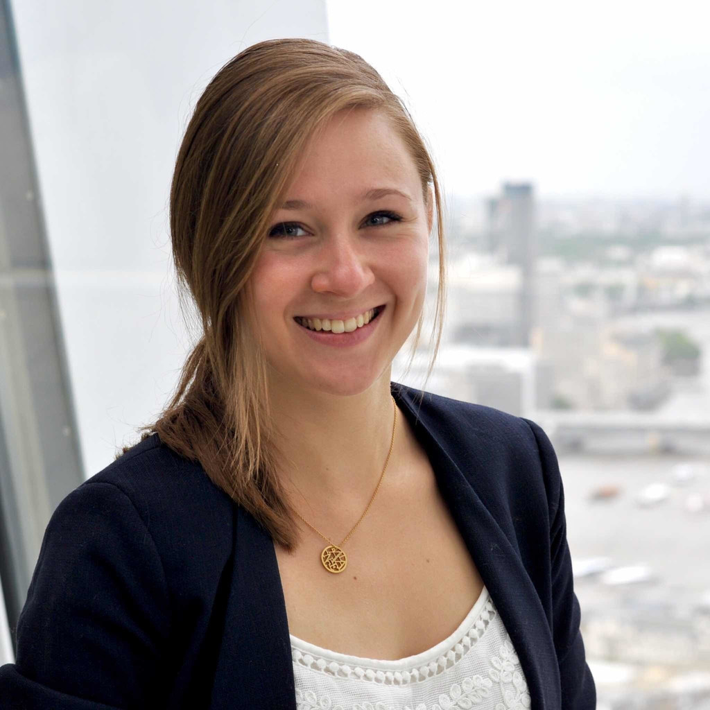 Antonia Thomsen - Product Marketing Manager Philips Hue - Signify | XING