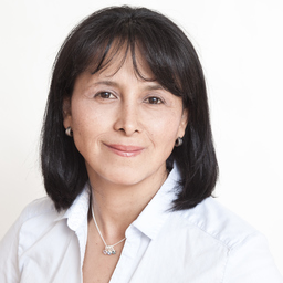 Dr. Claudia Lima