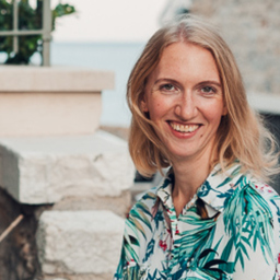Antonia Lang