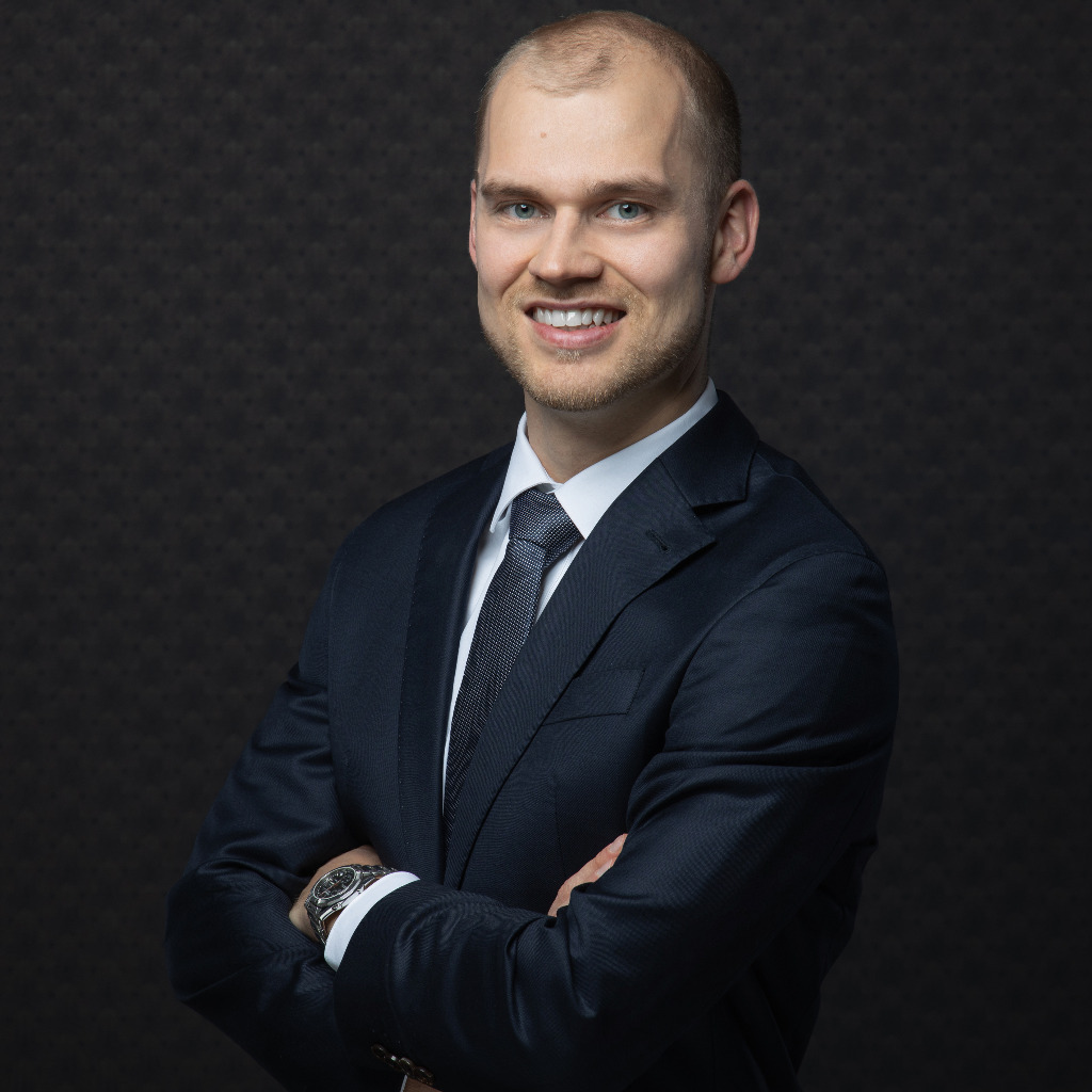 Eddie Kropfgans Referent der Klinikleitung / Geschäftsbereichsleitung