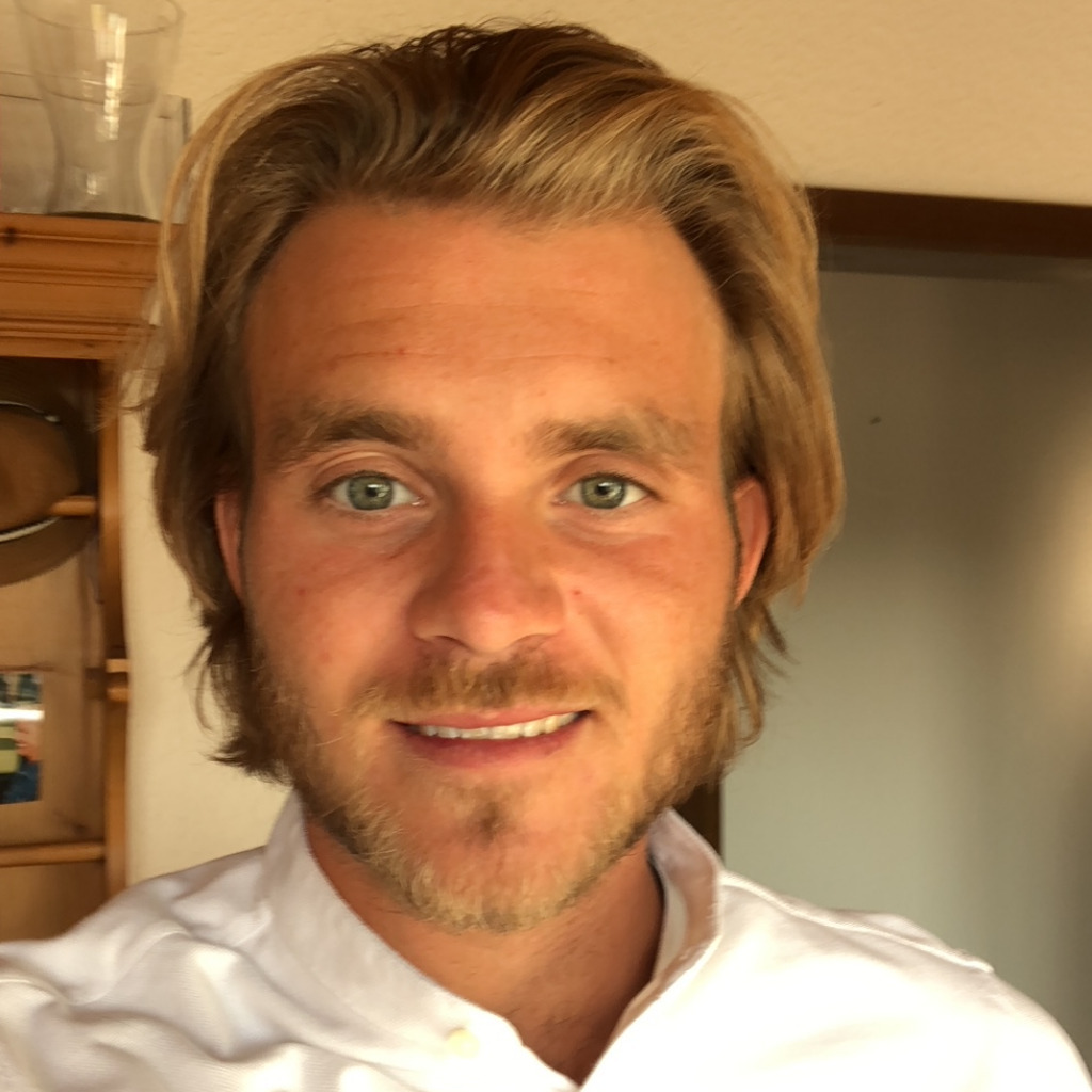 Dominic Müller Vertriebsspezialist für Privat und Firmenkunden AOK