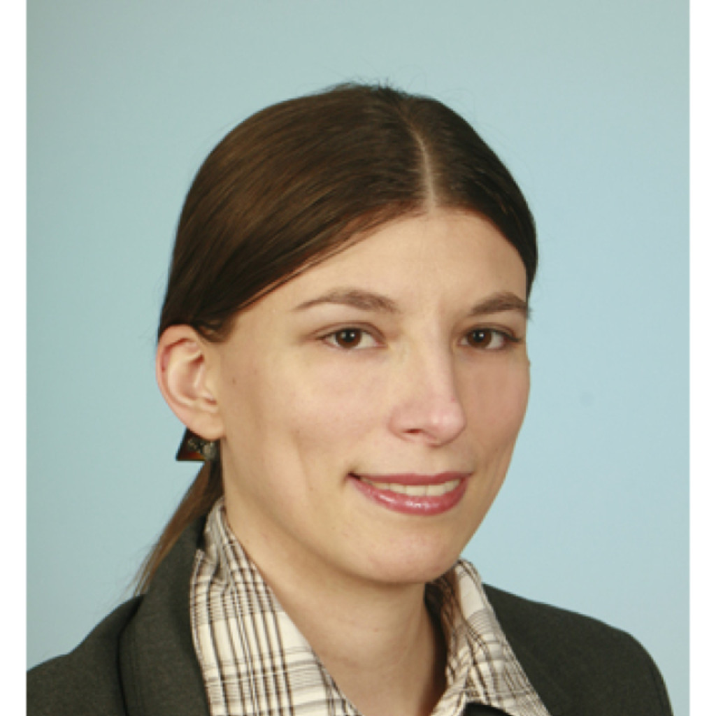 Iris Schmitt PhD student/Doktorandin University of Cambridge XING