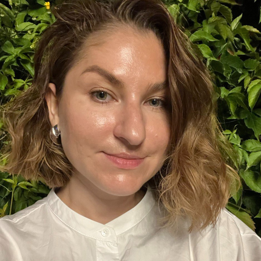 Irina Stepanova Head of Product Marketing HeadHunter Group XING