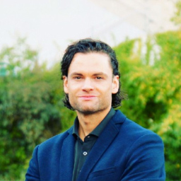 Dr. Nikolas Kelling